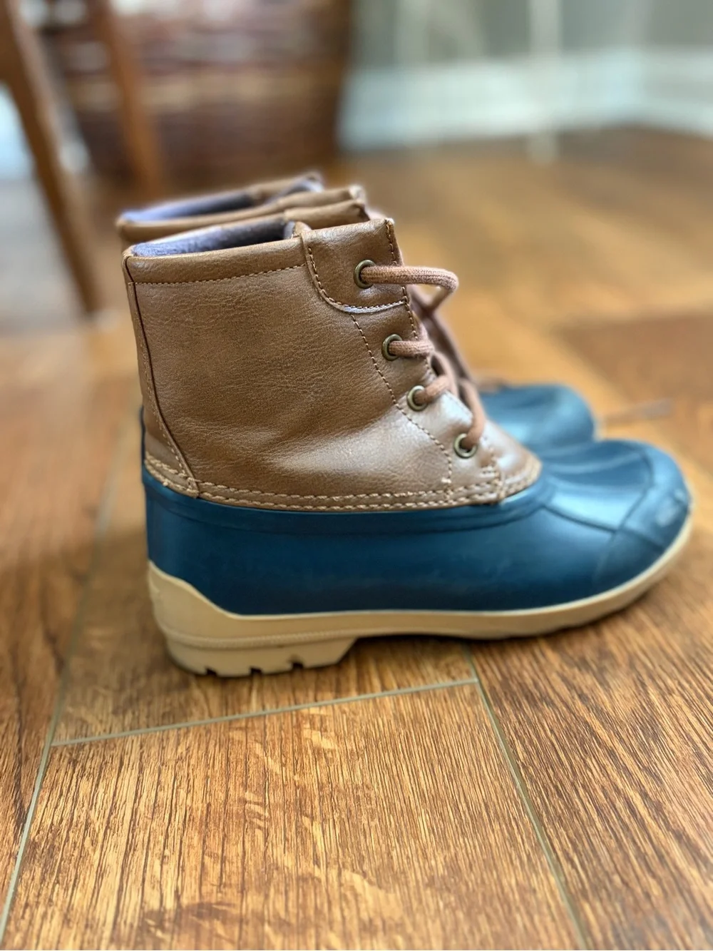 Sperry Kids Two-Tone Duck Boots in Blue and Brown